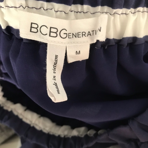 BCBGeneration Skirt - Picture 2 of 4